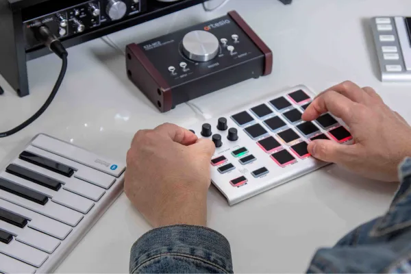 Mastering Music Theory Concepts for Producers